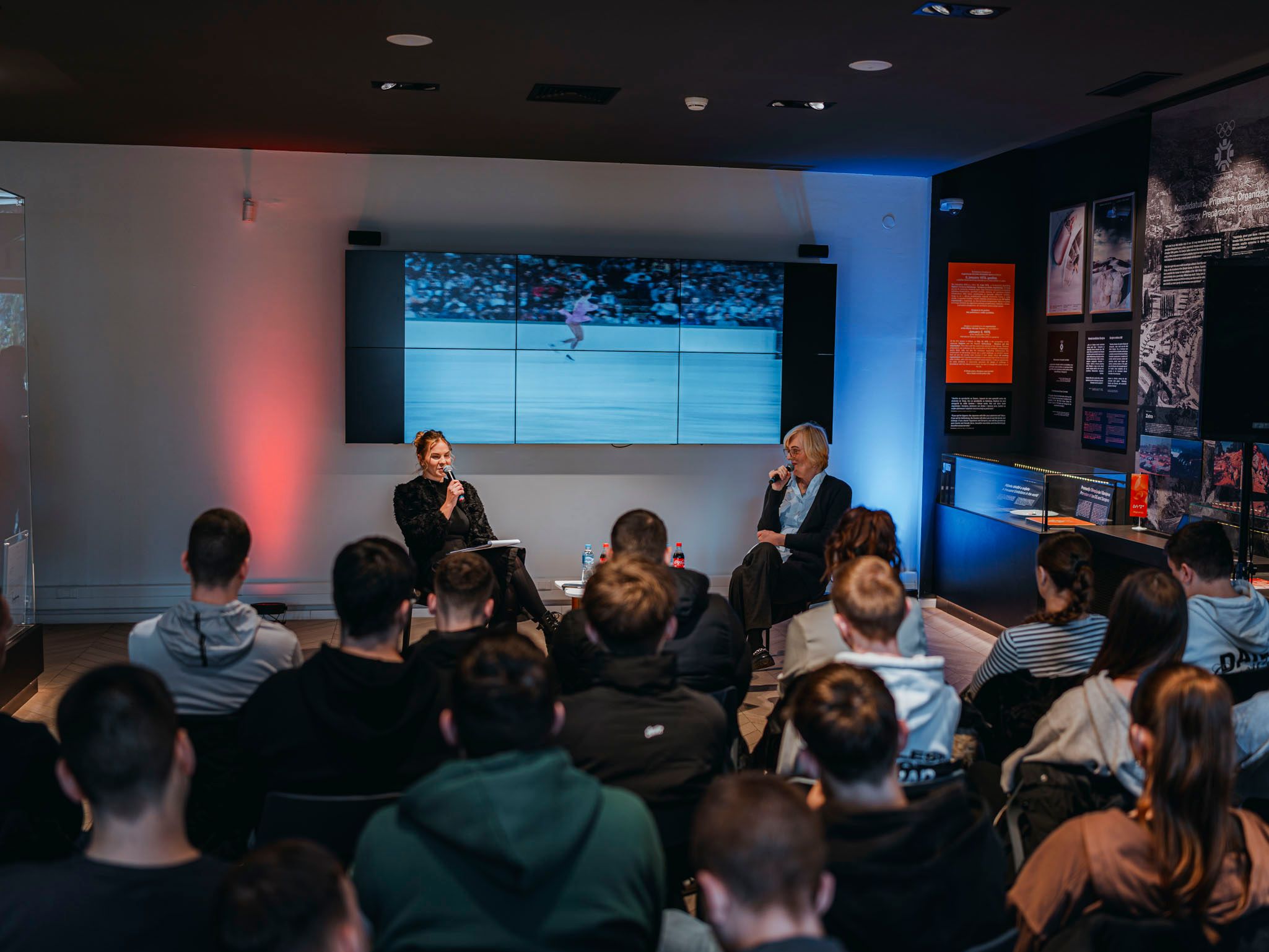 Mujanović je istakla da je važno mladima prenijeti poruku da uvijek daju sve od sebe, bez obzira čime se bave. 