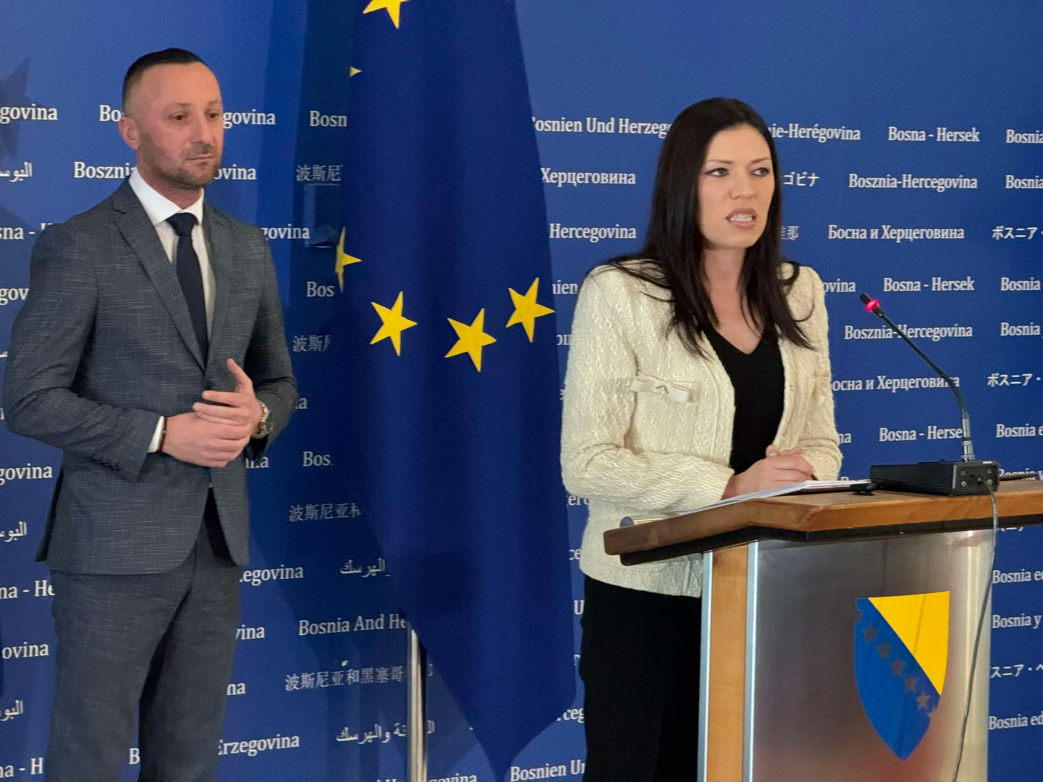 Vulić se dotakla i jučerašnjeg ročišta predsjedniku entiteta RS Miloradu Dodiku