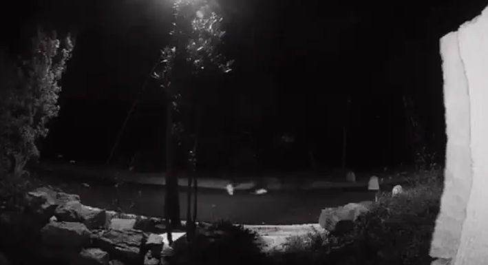 Muškarac se ženi (45) prikrao s leđa na šetnici i zasjekao je po vratu. Završila je u zadarskoj bolnici s teškim povredama. Vratne arterije promašio je za dva centimetra