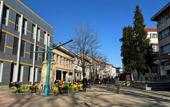 U Bosni i Hercegovini danas je umjereno do pretežno oblačno vrijeme.