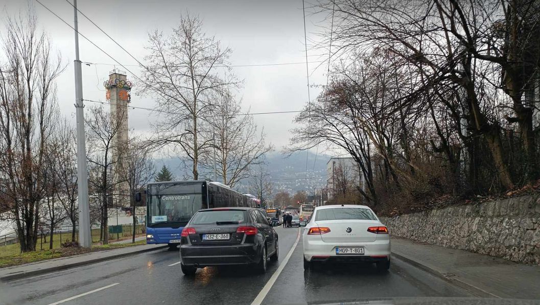 Saobraćajni kolaps u centru Sarajeva