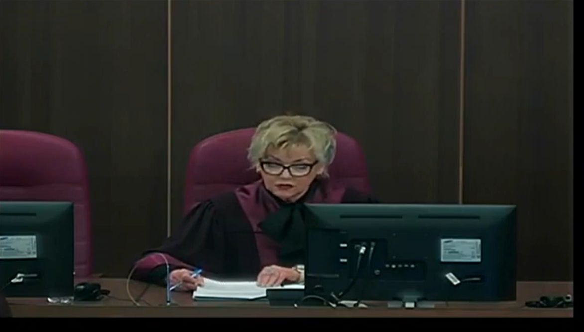 Dodik se ponovo žali na suđenju: Vruće mi je, imam napad migrene