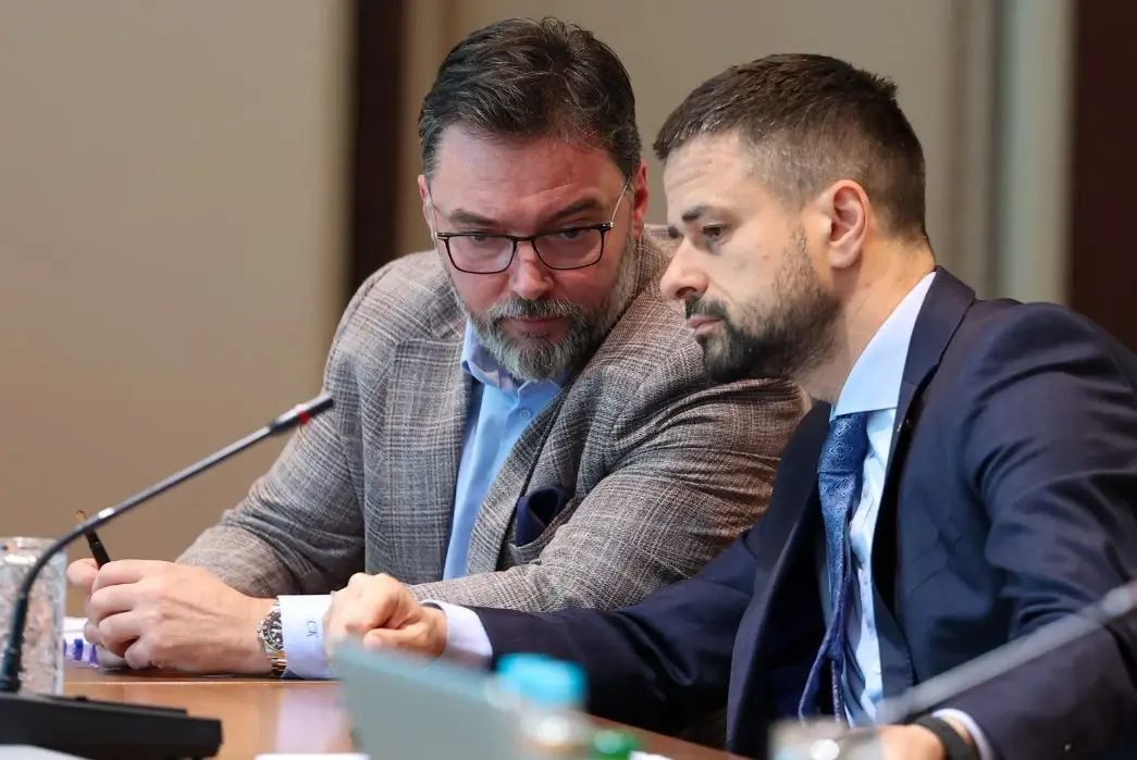 Sjednica VMBIH odgođena zbog nedostatka kvoruma, Košarac i Amidžić idu na sastanak s Dodikom