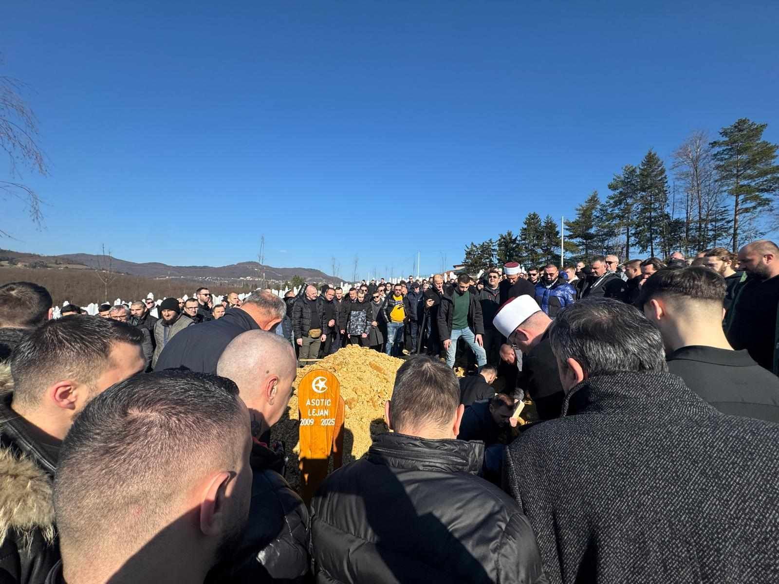 Lejan je preminula 1. februara u 15. godini života, tragična vijest ostavila je njene najbliže u dubokoj boli.