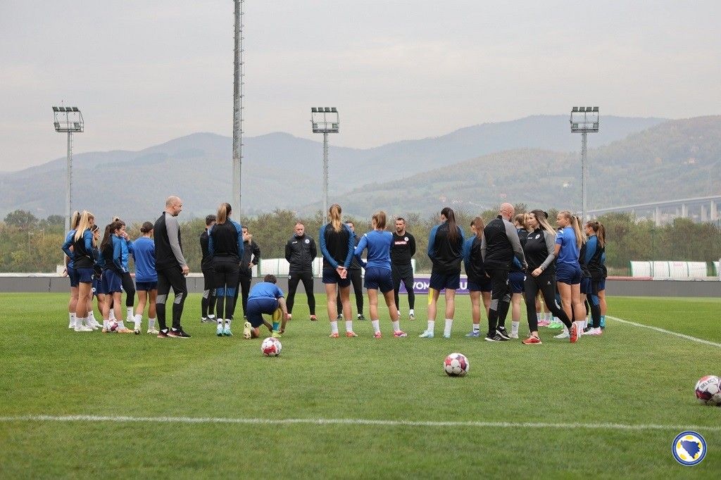 Ženska „A“ reprezentacija Bosne i Hercegovine ovog mjeseca počinje takmičenje u UEFA Ligi nacija.
