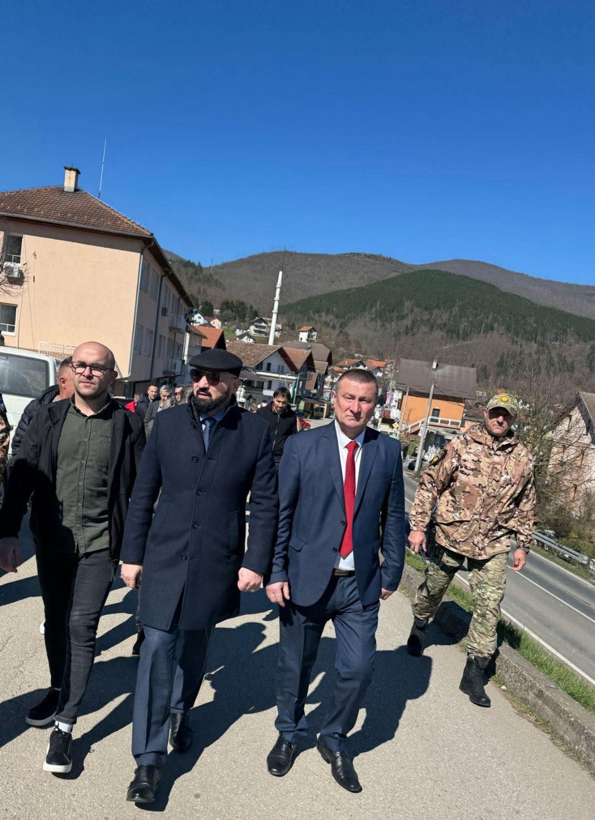 Ministar Isak se u Foči uhvatio lopate: Započet značajan projekat