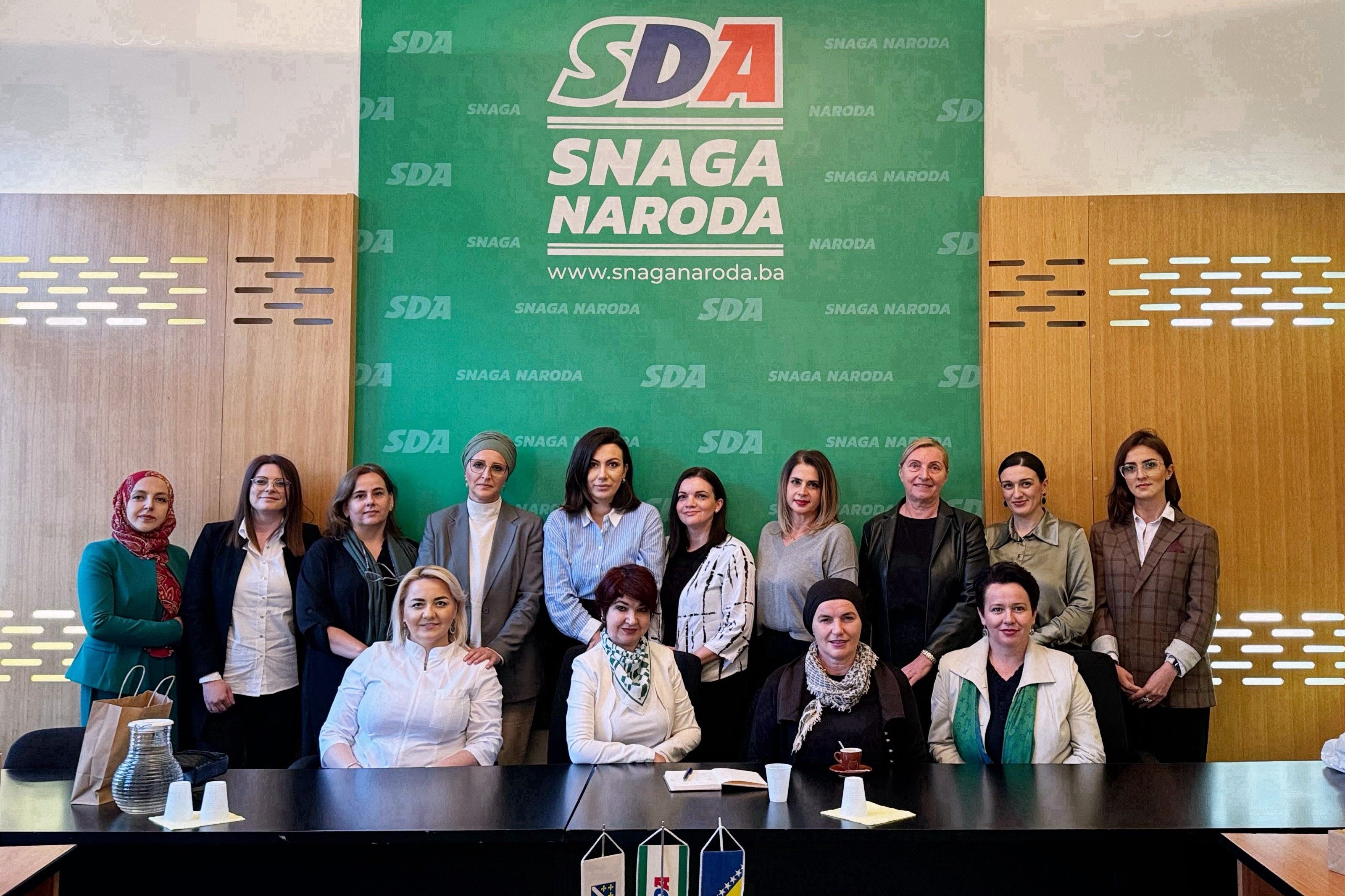 ''Porodiljska naknada ne smije biti manja od 2.000 KM'', navele su
