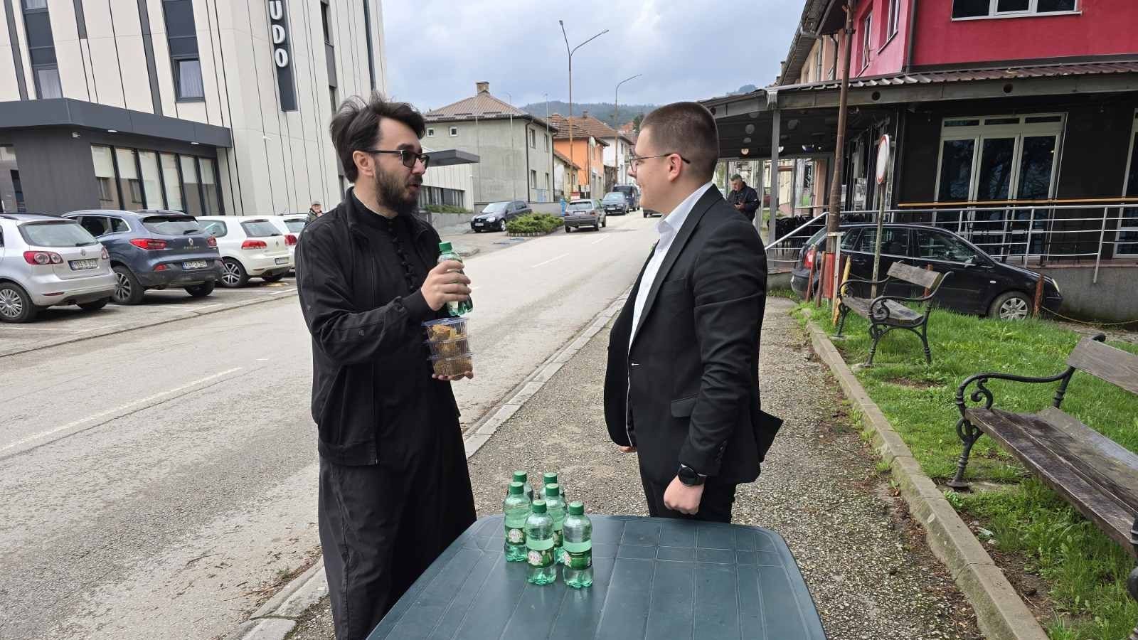 Dobri komšijski odnosi doprinose poboljšanju  mira i harmonije u društvu                                                          