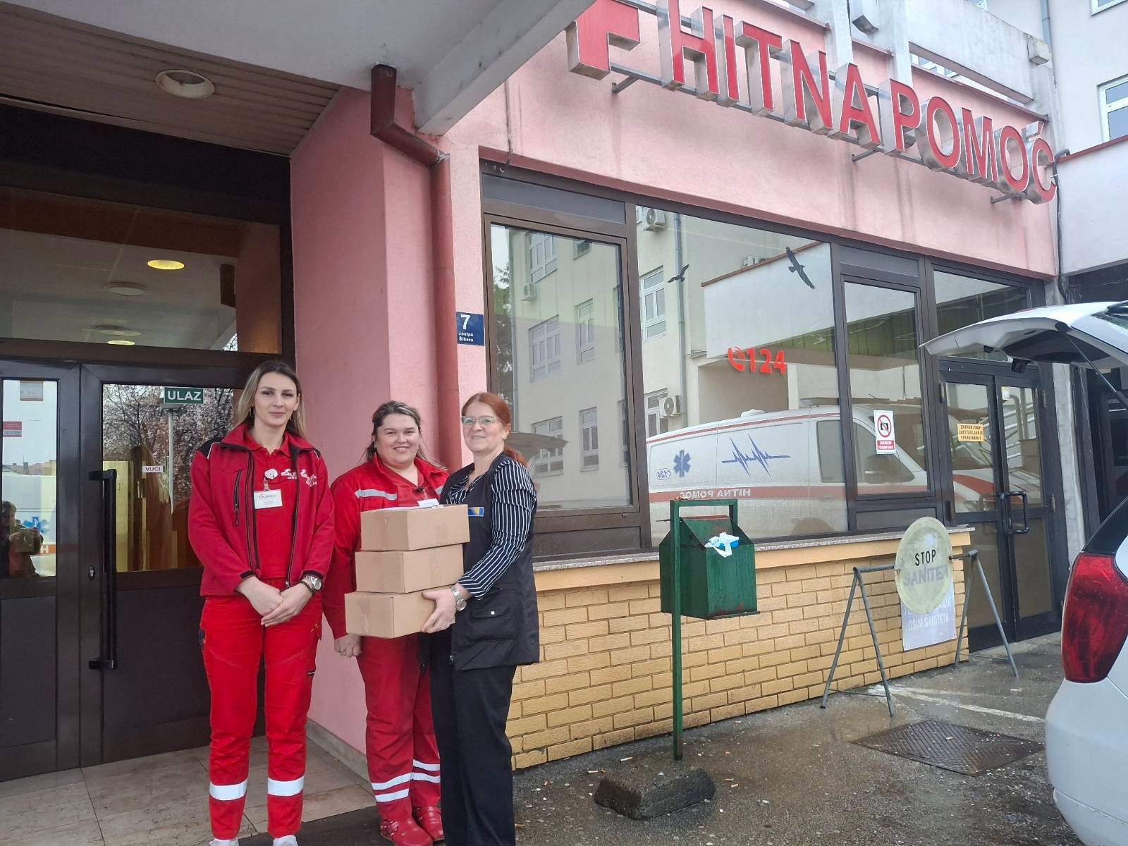 Vrijedni uposlenici centralne kuhinje Prihvatnog centra Duje u Doboj Istoku, danas su pripremili dodatnih 900 iftara koje su naši uposlenici upakovali i dostavili na više lokacija 