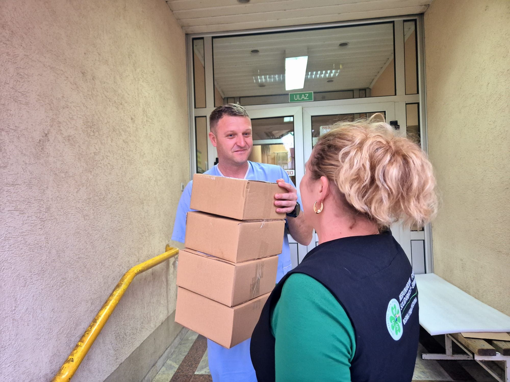 Vrijedni uposlenici centralne kuhinje Prihvatnog centra Duje u Doboj Istoku, danas su pripremili dodatnih 900 iftara koje su naši uposlenici upakovali i dostavili na više lokacija 