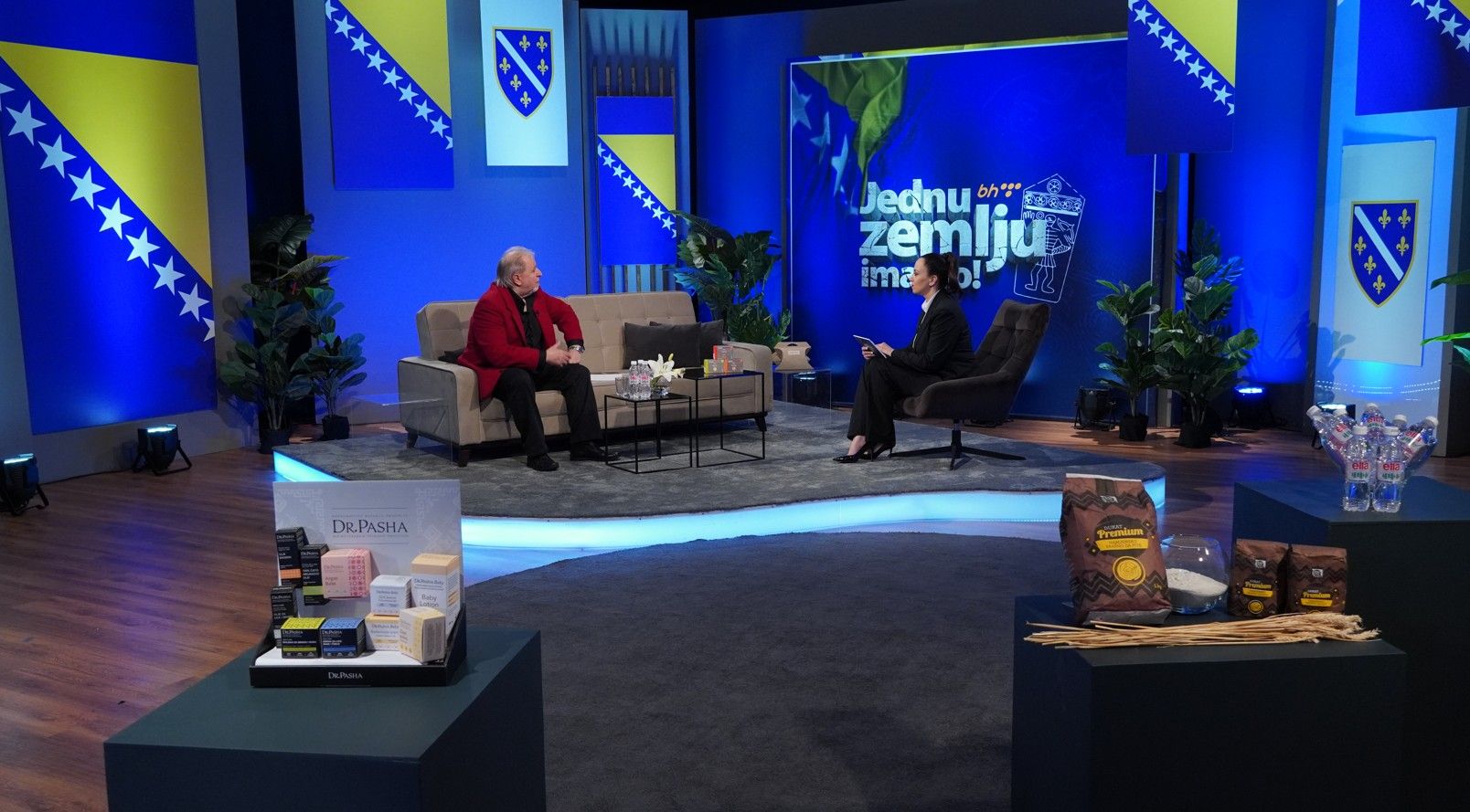 Iako je mogao izaći iz Sarajeva na početku opsade, to nije uradio