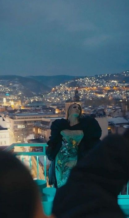 Senidah u Sarajevu: Volim Baščaršiju, krompirušu i kiselo mlijeko