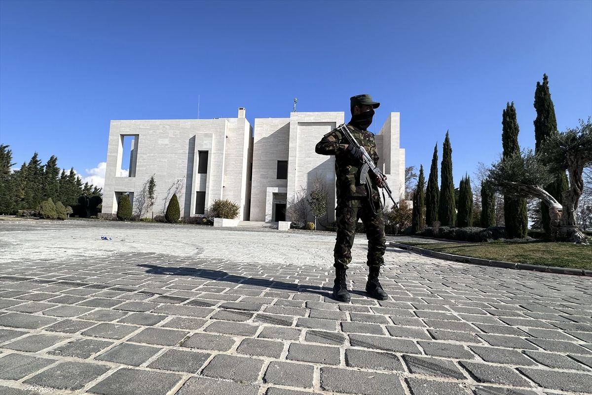 Uhapšen bivši šef obavještajne službe optužen za stotine ubistava za vrijeme vladavine al-Assada