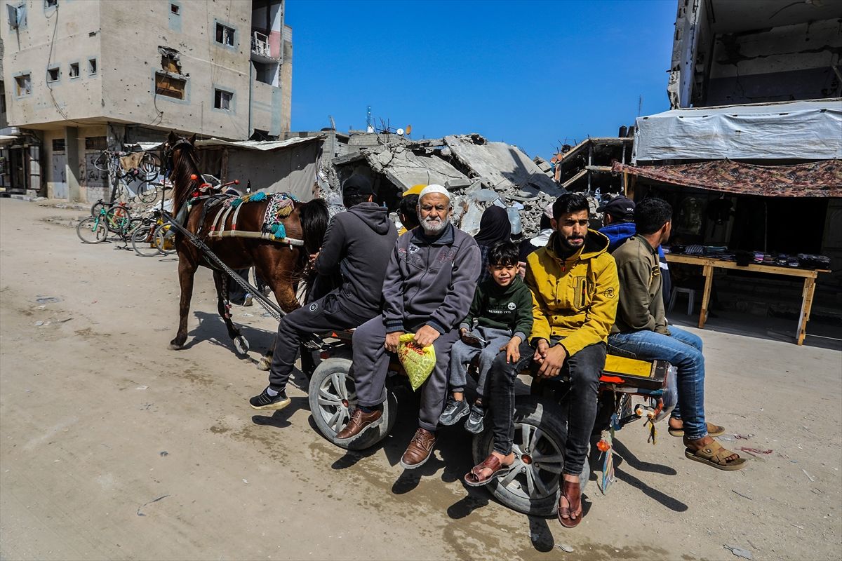 Palestinci kao da ne žive u 21. stoljeću: Koriste zaprežna vozila uslijed nedostatka goriva u Gazi