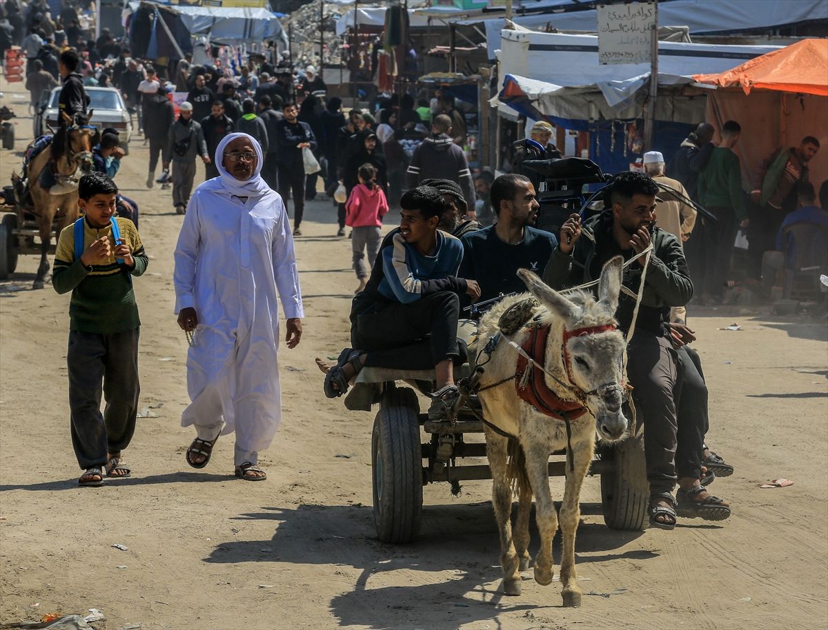 Palestinci kao da ne žive u 21. stoljeću: Koriste zaprežna vozila uslijed nedostatka goriva u Gazi