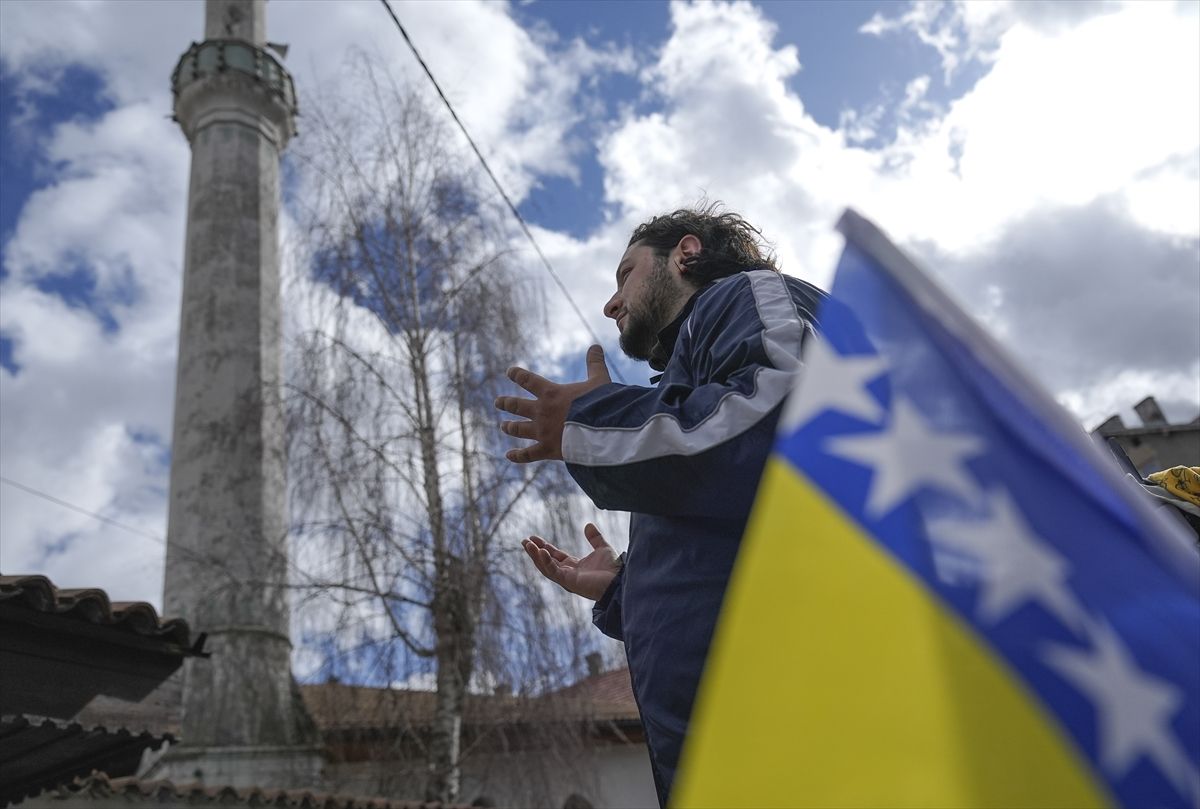 Turčin iz Njemačke koji biciklom ide na hadž stigao i do BiH: Ljubaznost i gostoprimstvo su posebni