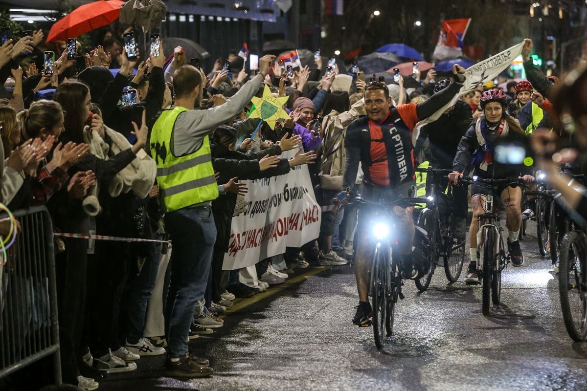 Pojedine grupe studenata šetale su i više od pet dana kako bi se priključile velikom protestu nazvanom "15 od 15"