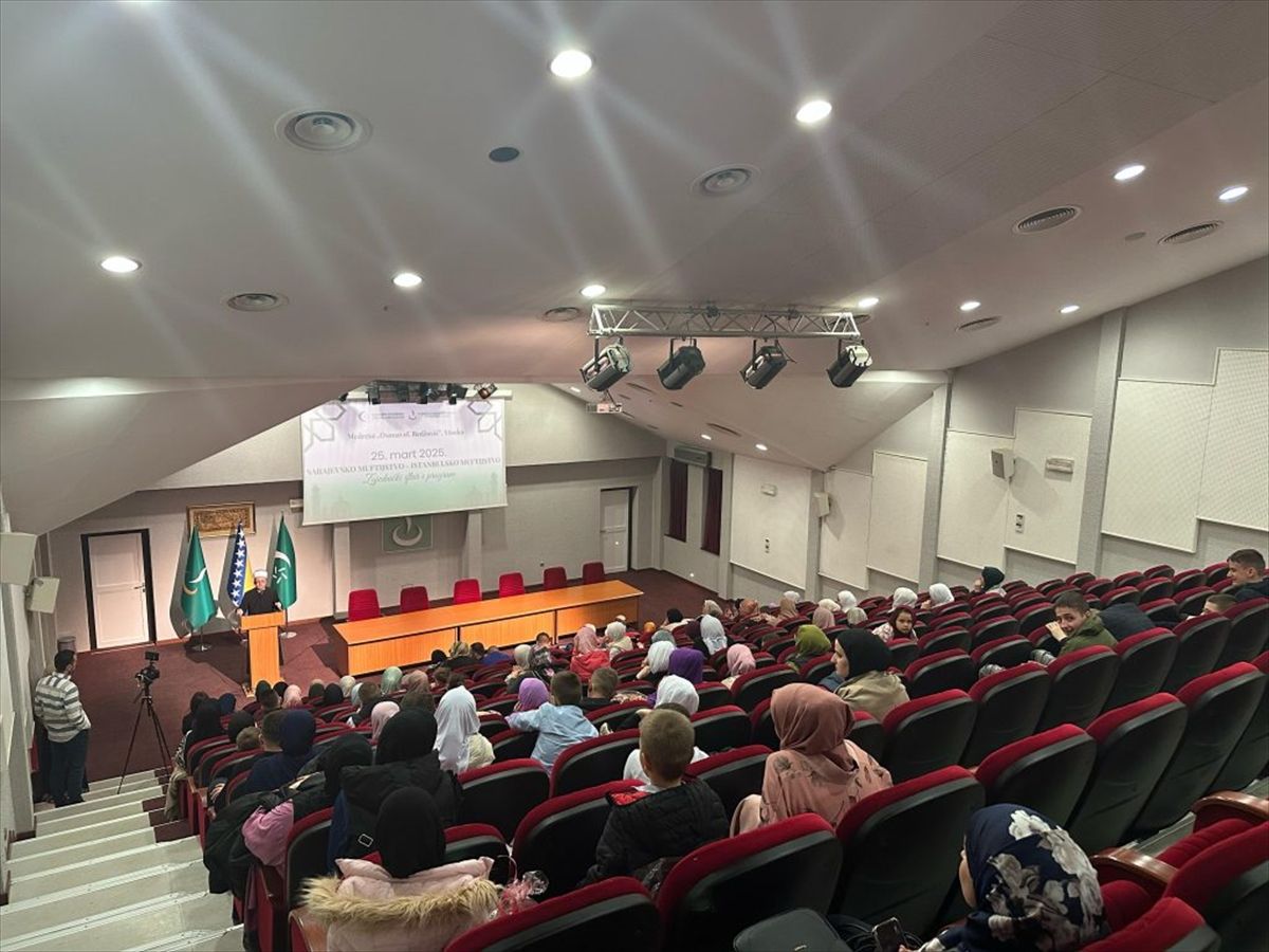 Muftijstva iz Sarajeva i Istanbula pokrenula projekat stipendiranja djece bez roditelja