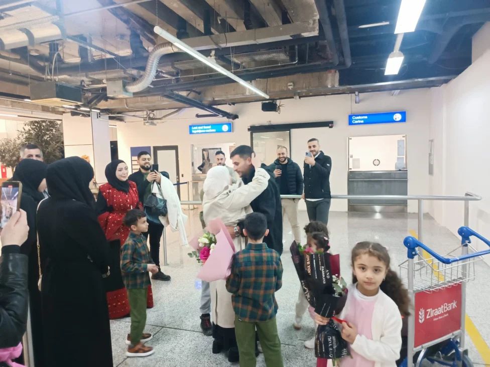 Emotivni prizori na aerodromu: Posljednjih pet bh. državljana uspješno evakuisano iz Gaze