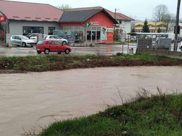 Vozači, oprez: Zatvoren saobraćaj na ovih devet putnih pravaca u BiH