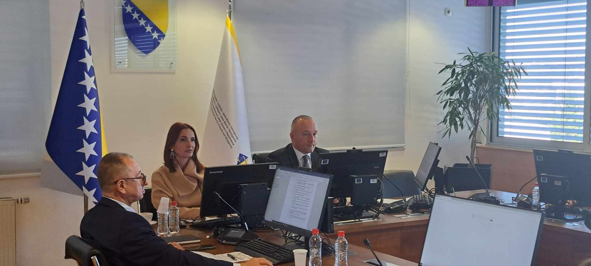 Predsjednik VSTV-a, Sanjin Bogunić je čestitao Kajganiću na rezultatima u radu, a Saša Sarajlić, član VSTV-a je Kajganiću čestitao na držanju u trenutnoj situaciji