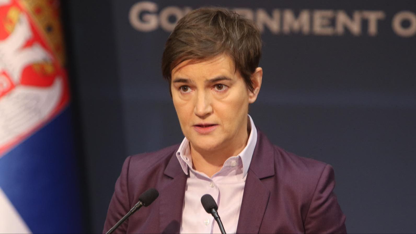 Nema dovoljno blokadera da blokiraju bilo šta: Brnabić se okomila i na opoziciju