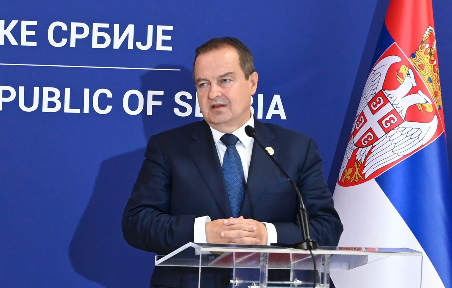 Srbija uputila protesnu notu Interpolu zbog potjernice! Dačić: Dodik i Stevandić su naši državljani