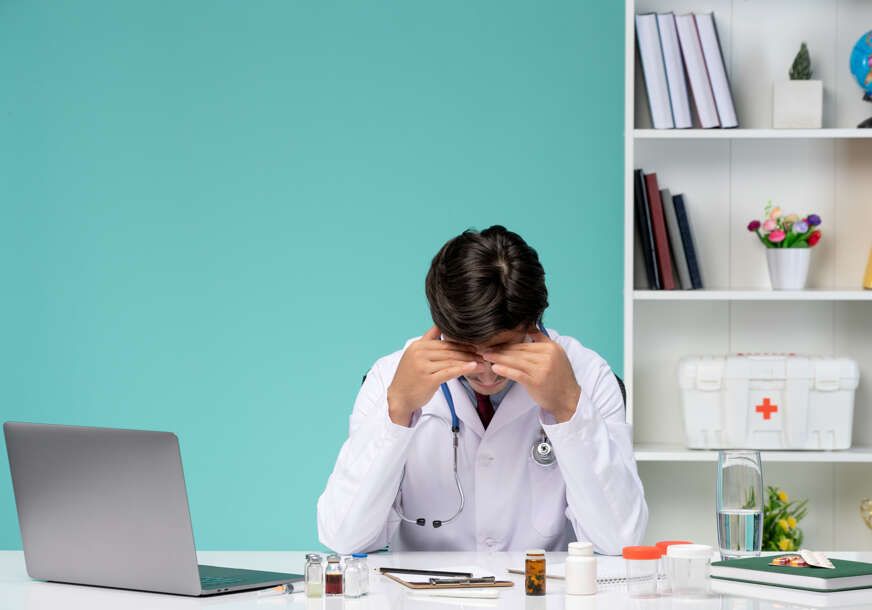 Nije rijetkost da pacijenti, prvenstveno žene, od estetskih hirurga traže da im, praktično, promijene lični opis. 