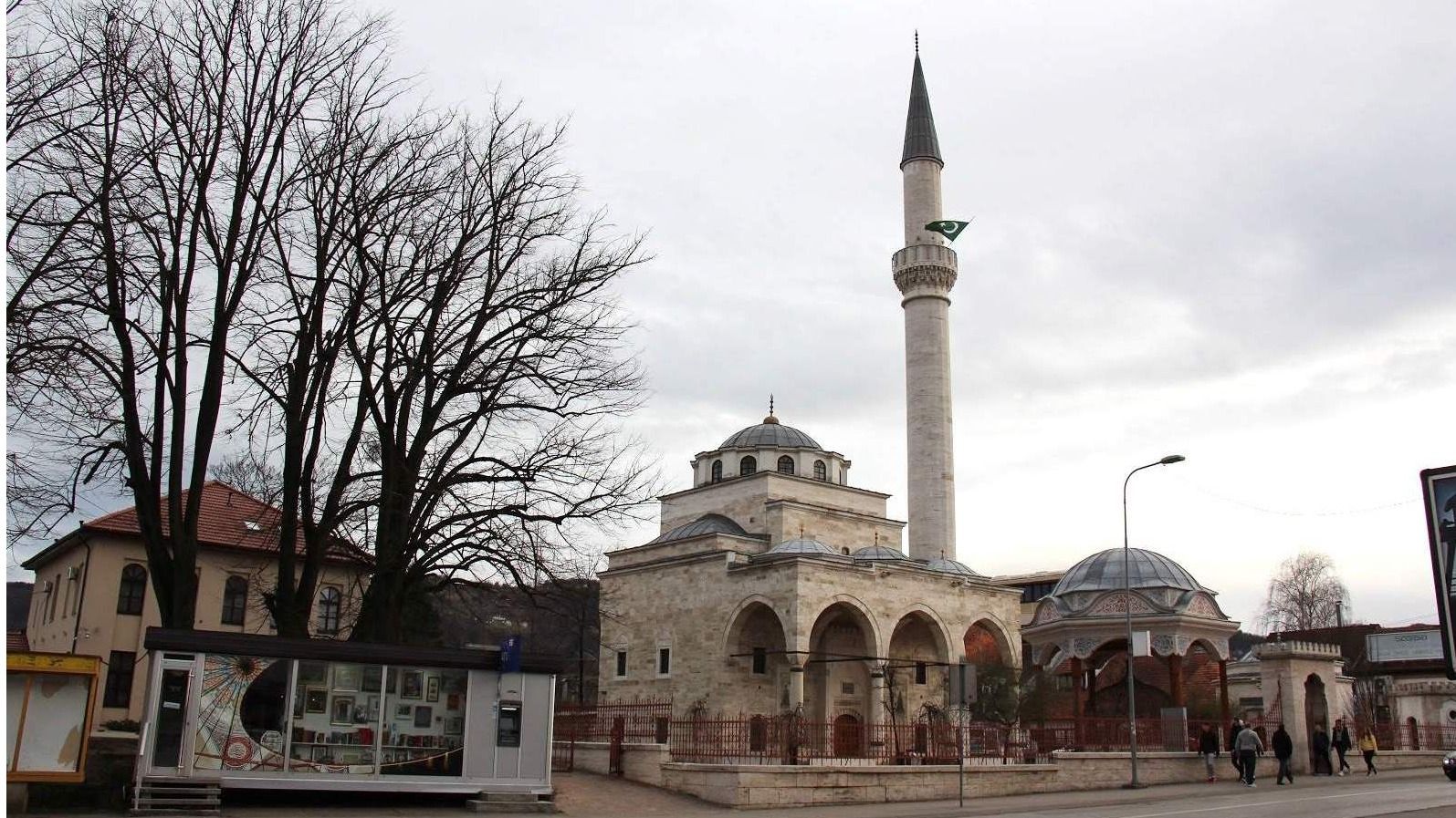 Dvadesetog dana ramazana, osme godine po Hidžri, 630. godine po rođenju Isaa, a. s., Muhammed, a. s., s vjernim sjedbenicima – ashabima, pobjedonosno se vratio u rodnu Mekku.