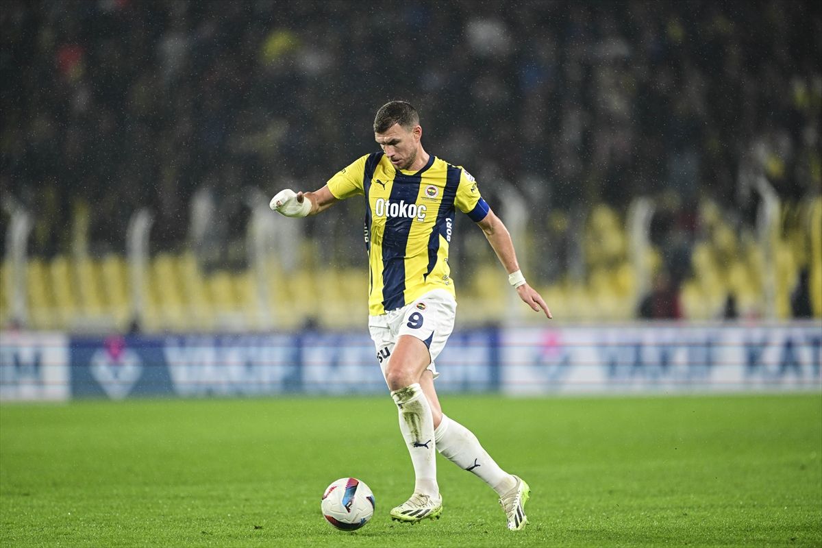 Džeko i ekipa iskoristili kiks Galatasaraya: Fenerbahče se vratio u borbu za titulu