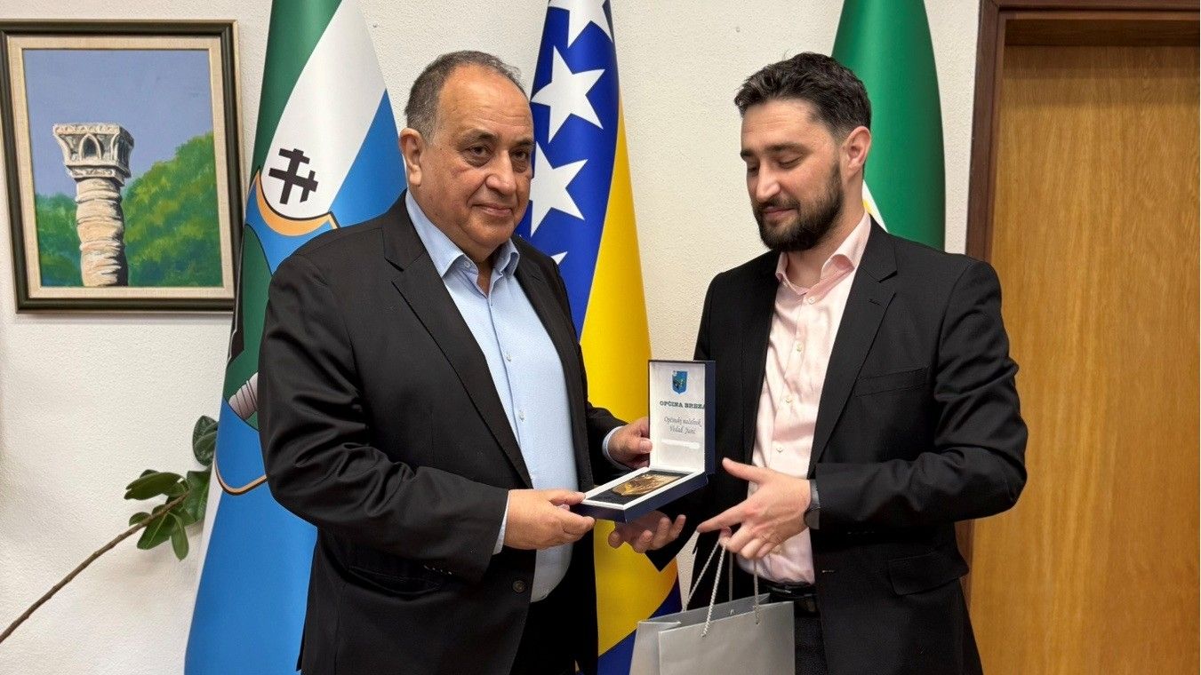 Ambasador Vilayet Guliyev u svom govoru osvrnuo se na prijateljstvo i saradnju dvije prijateljske države 