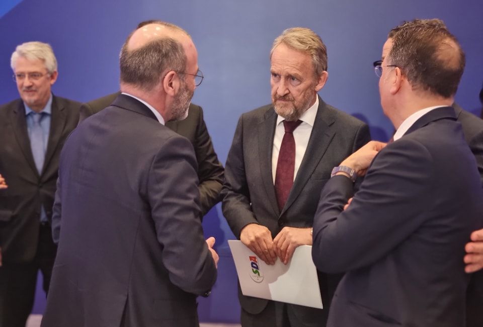 Izetbegović u Podgorici: BiH prolazi kroz najtežu krizu, potrebno ojačati saradnju stranaka EPP-a