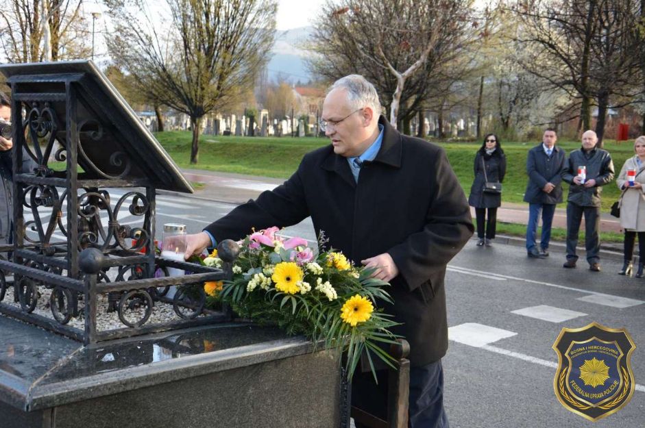 Obilježena 26. godišnjica atentata na Jozu Leutara