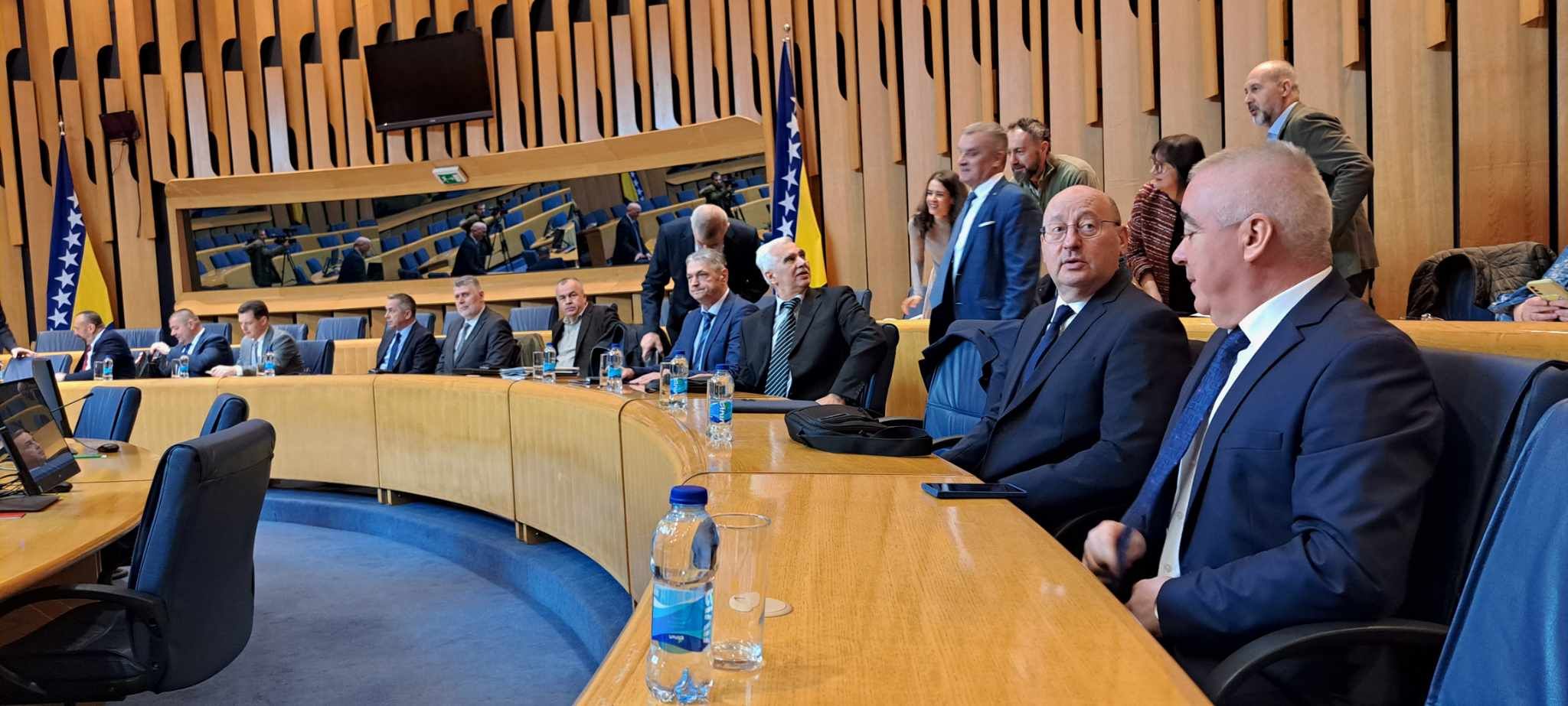 Pozivu se nisu odazvali članovi komisije koji su iz SNSD               