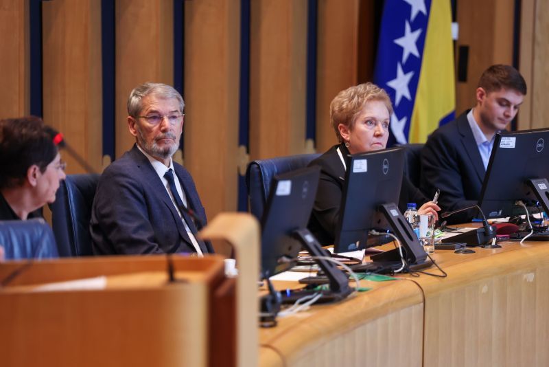 Imamović kazao da je saradnja sa NATO-om utkana u BiH, Nešković govorio o licemjerstvu SNSD-a
