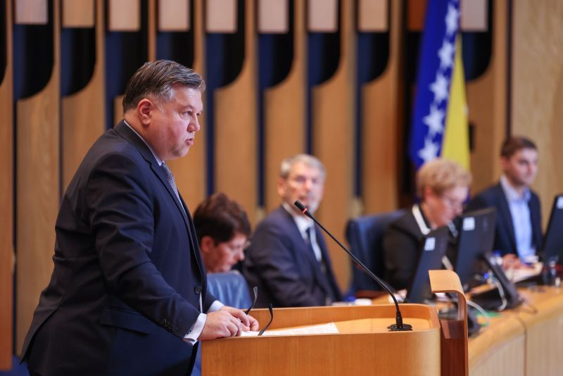 Važno je da NATO savez kaže da će oni biti spremni onda kada mi budemo spremni, rekao Brkić