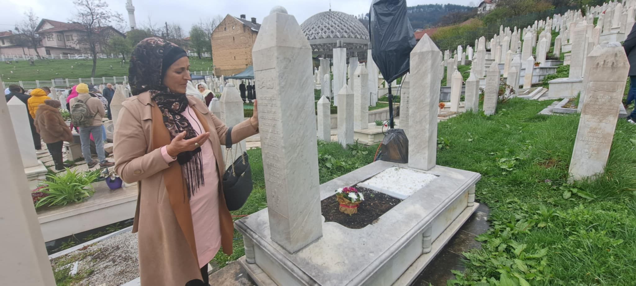Danas je moja poruka da se držimo, da budemo jedinstveni, da se branimo, volimo i da se ne izdajemo i na koncu da opstanemo, rekla Turković