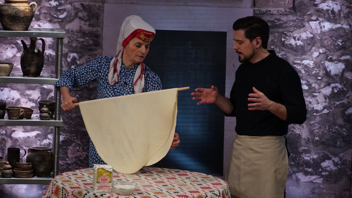 Miran je pripremao njegov najdraži hljeb u 'Ramazanskoj sofri': Iftarski meni u noći Lejletu-l-kadra
