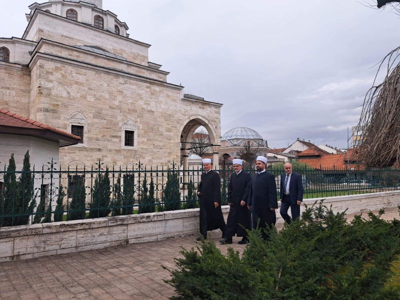 Nakon predavanja, dr. Ljevaković se sastao s predsjednicima i glavnim imamima svih medžlisa Muftijstva banjalučkog
