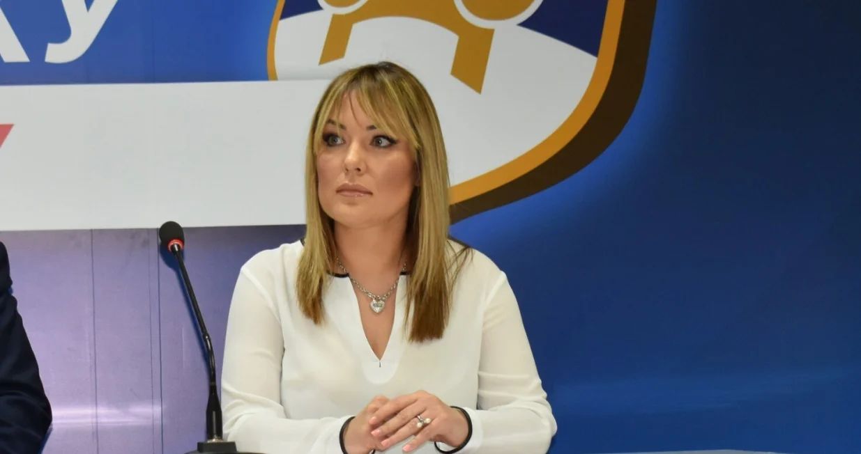 Svaki prelet i krađa mandata, bio on u SNSD-u ili PDP-u, nije ništa drugo do brutalna krađa volje birača