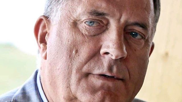 DF: Ni jedan pojedinac, pa ni Milorad Dodik, ne smije, niti može biti iznad Ustava i zakona