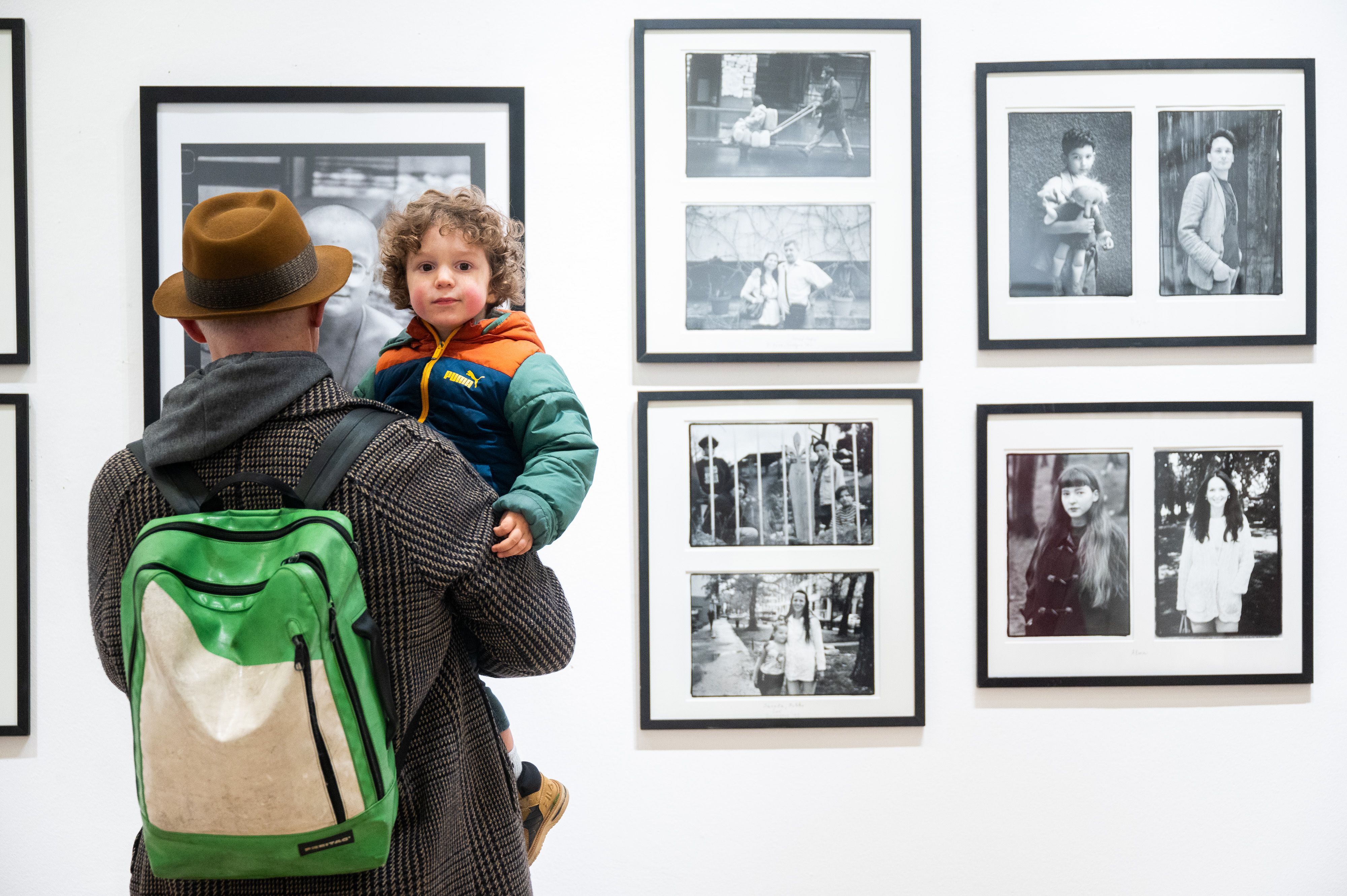 Kroz ovu izložbu, Muzej ratnog djetinjstva nastavlja svoju misiju očuvanja sjećanja i promicanja razumijevanja prošlosti kao temelja za bolju budućnost. 