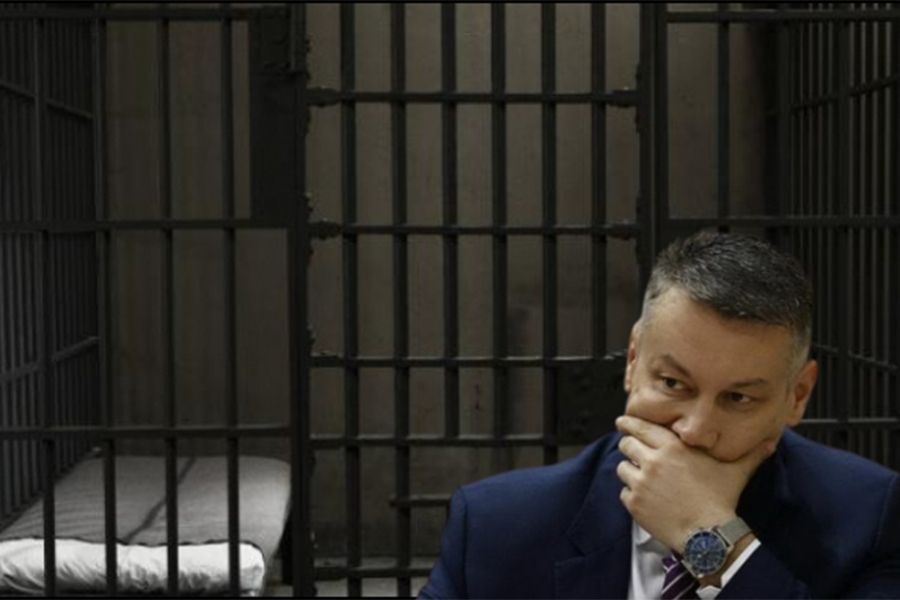 Vezano za finansijsku istragu, tužiteljica Jolović je naglasila nesrazmjer imovine i prihoda