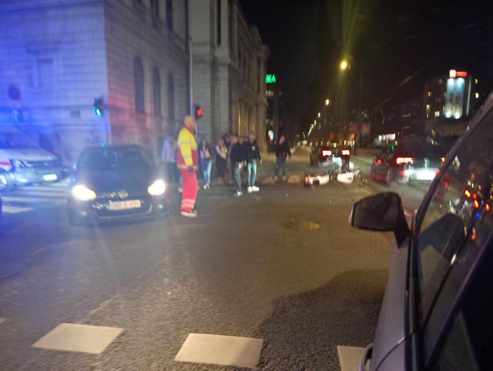Nesreća se dogodila kod zgrade Narodnog pozorišta Sarajevo              
