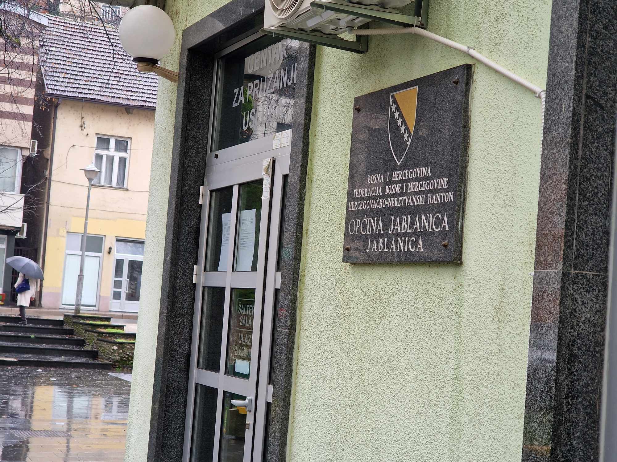 Načelnik Jablanice Emir Muratović za Hayat: Evakuirano 18 mještana Zlata, službe i dalje na terenu