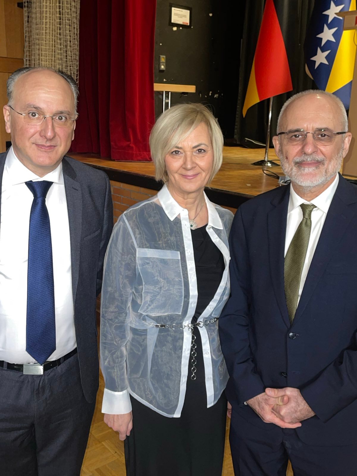 Bosanci se okupili u Frankfurtu: Zajedno iftarili i obilježili Dan nezavisnosti