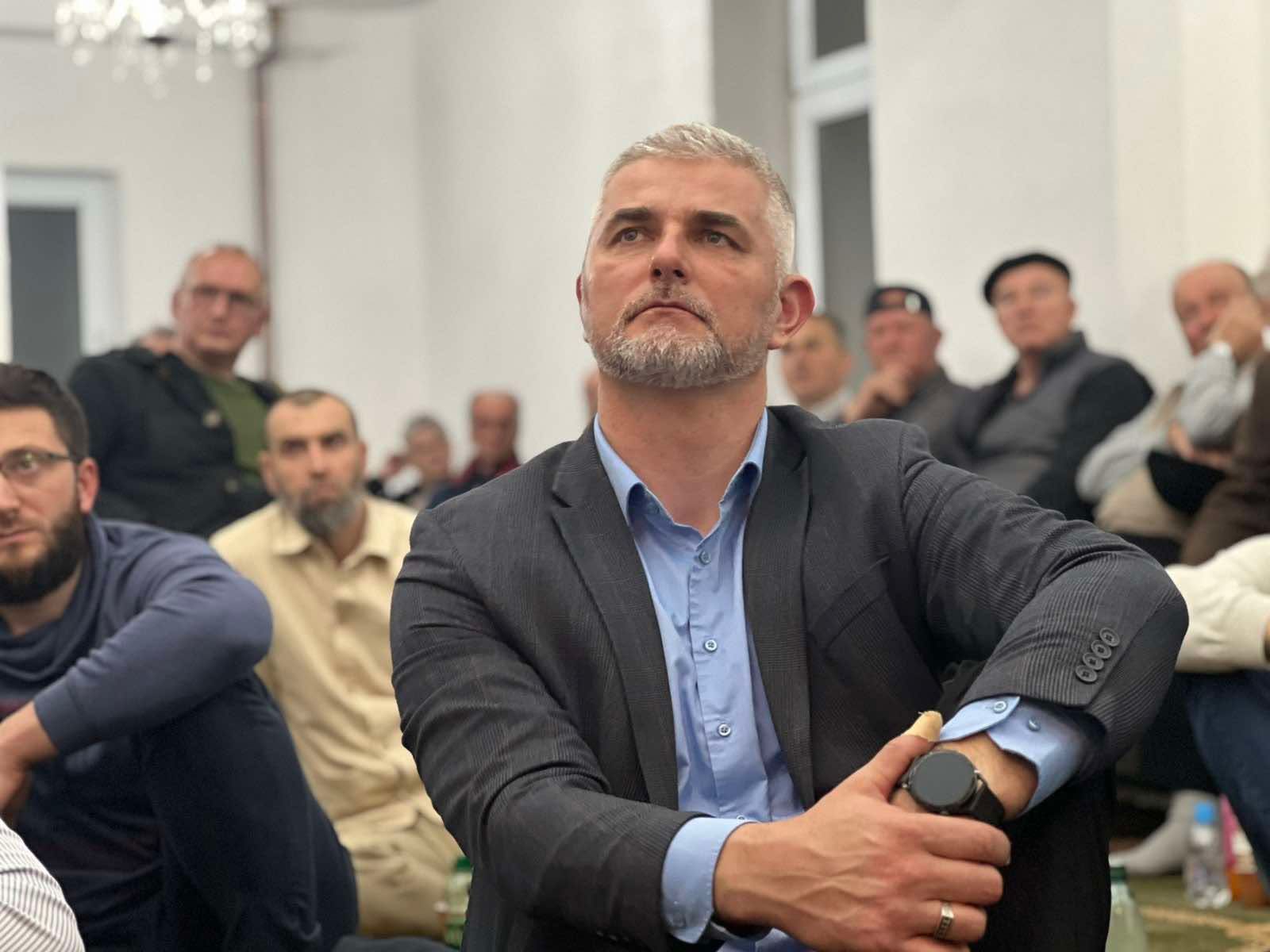 Prisutnima se obratio i Mustafa Nuhanović, jedan od heroja odbrane Žepe, ratni vojni invalid i povratnik u hanpijesačko selo Brložnik.