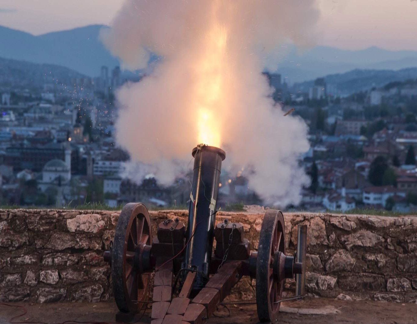 Ova sistematska analiza sugeriše da ramazanski post može dovesti do prolaznog gubitka težine i masnog tkiva