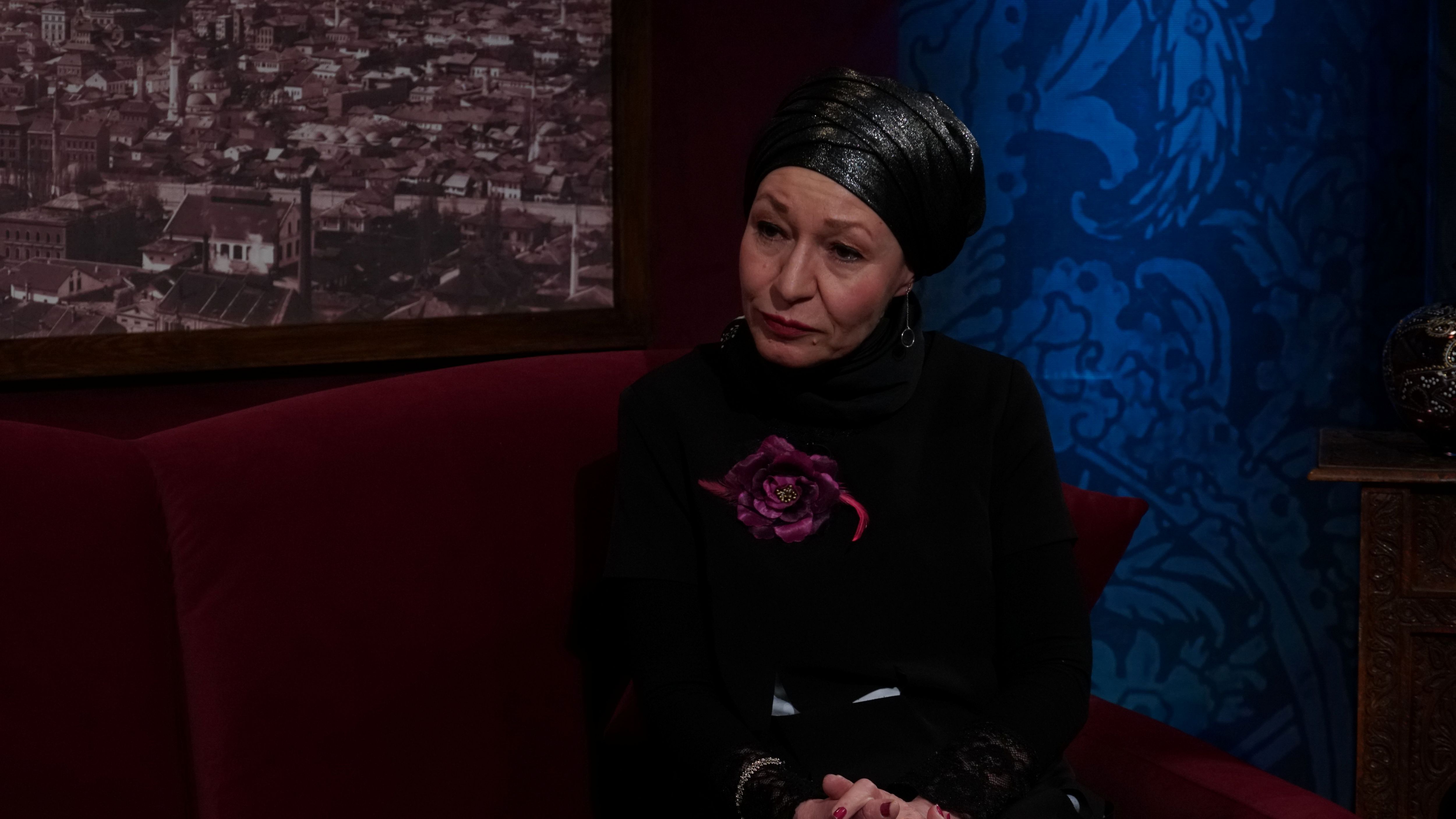 Sve riječi su dio tog jednog vezenog reljefa jezika i zbog toga je važno na koji način se sve riječi prenose