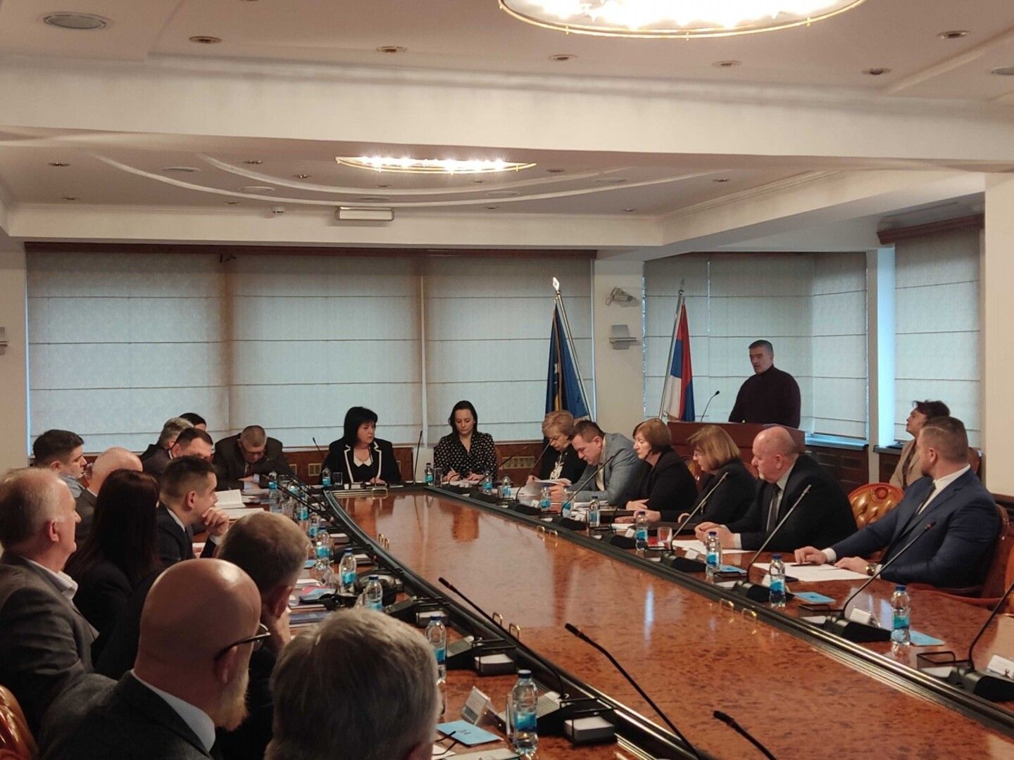Predsjednik RS Milorad Dodik mora sada potpisati ukaz o proglašenju zakona kojima se zabranjuje rad pojedinih institucija BiH u RS